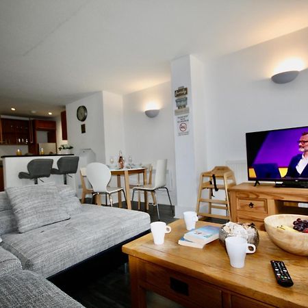 Bournemouth Hot Tub & Sauna Holiday Let 외부 사진