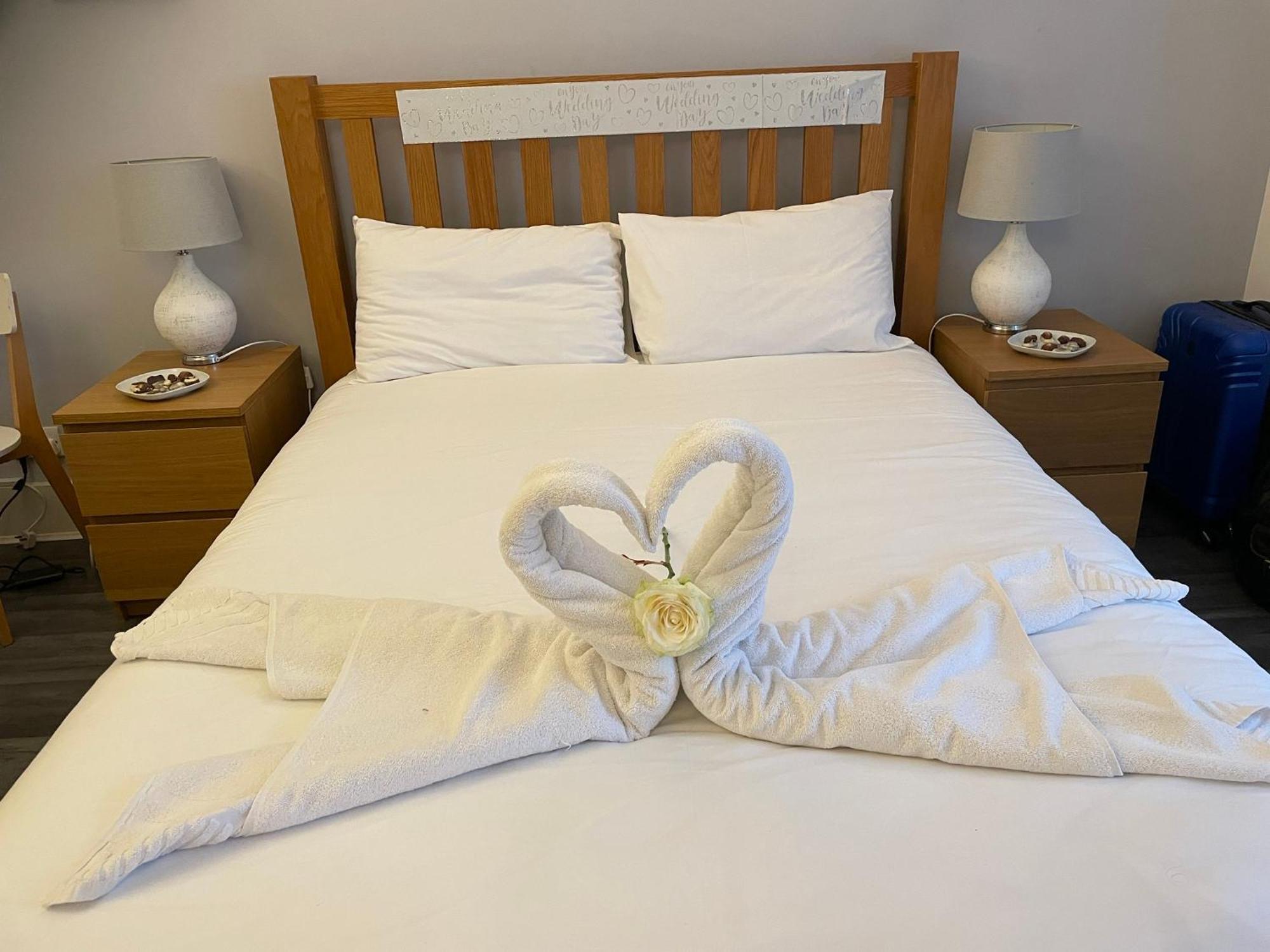 Bournemouth Hot Tub & Sauna Holiday Let 외부 사진
