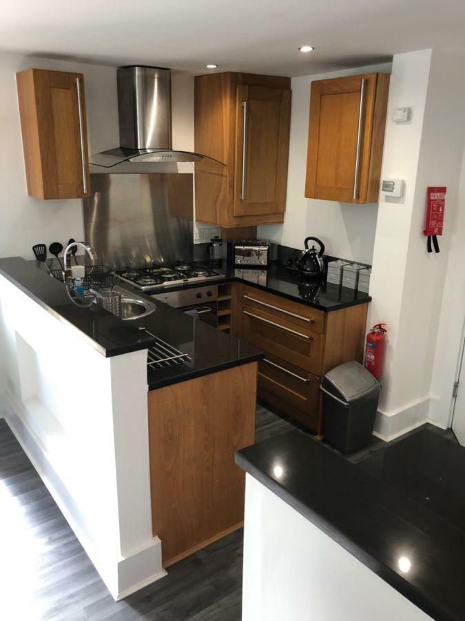 Bournemouth Hot Tub & Sauna Holiday Let 외부 사진